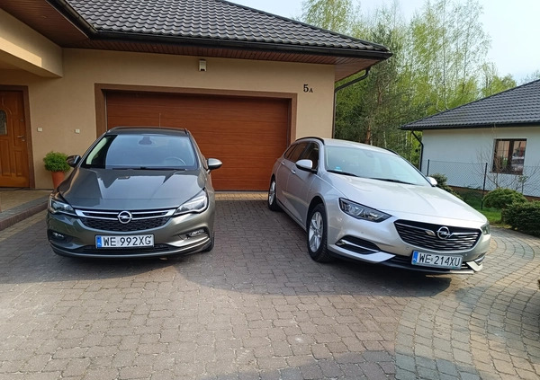 Opel Astra cena 55000 przebieg: 110000, rok produkcji 2019 z Chełm małe 497